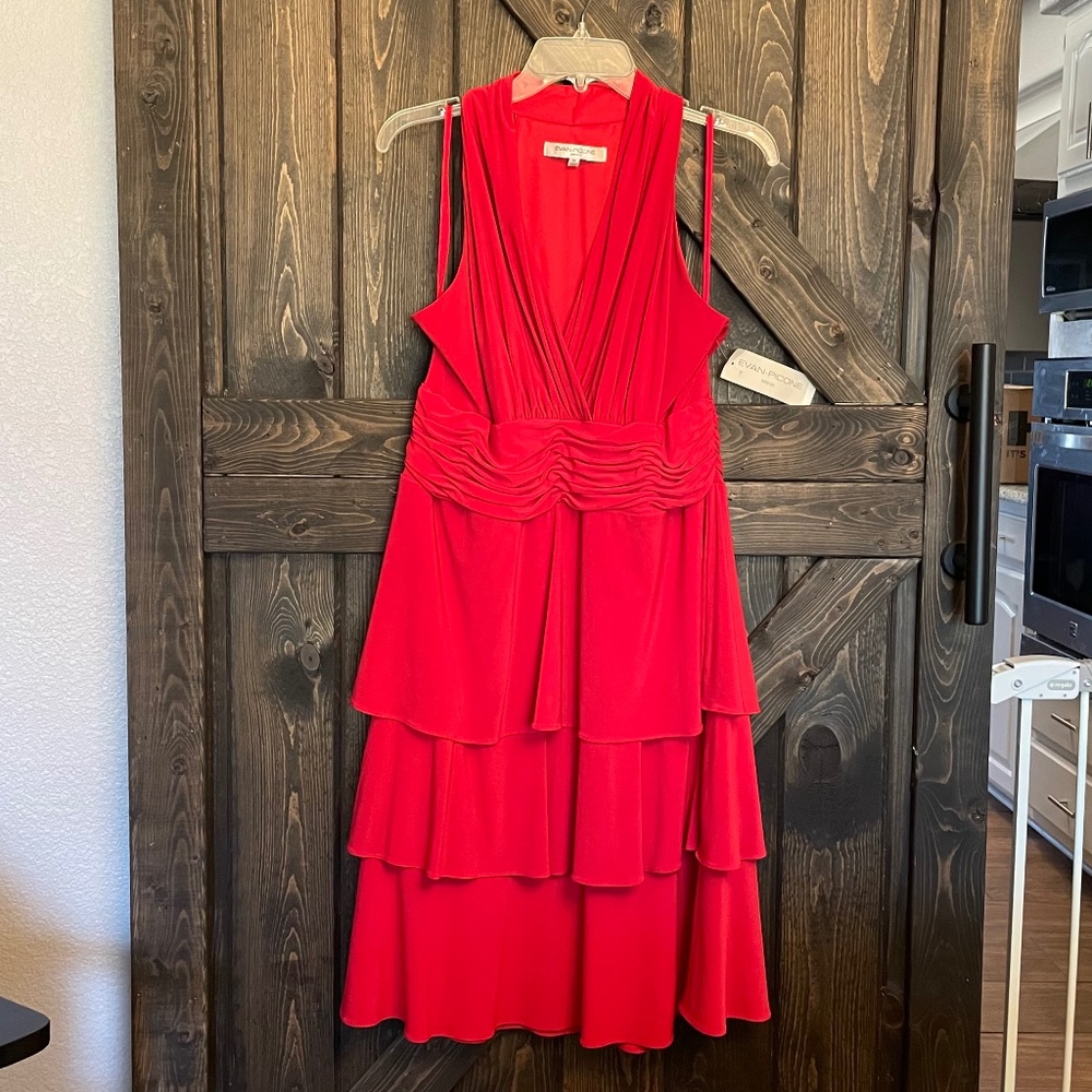 NEW Evan Picone Women's Formal Dress Calypso Red Size 16 Prom